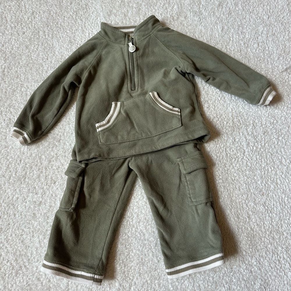 Old Navy Kids Matching Set in Olive Green